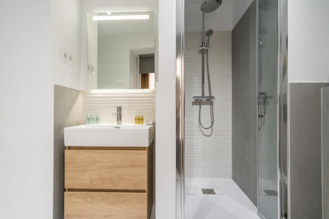 Santa Isabel 1 Apartment Madrid Ngoại thất bức ảnh