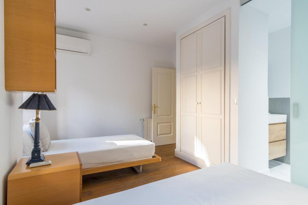 Santa Isabel 1 Apartment Madrid Ngoại thất bức ảnh